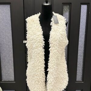 Vero Moda Cream Faux Fur Shearling Vest